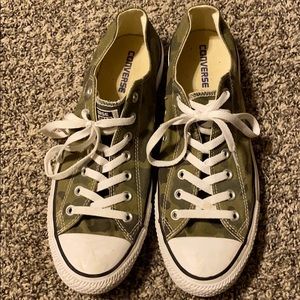 Sweet camouflage converse I maybe wore once